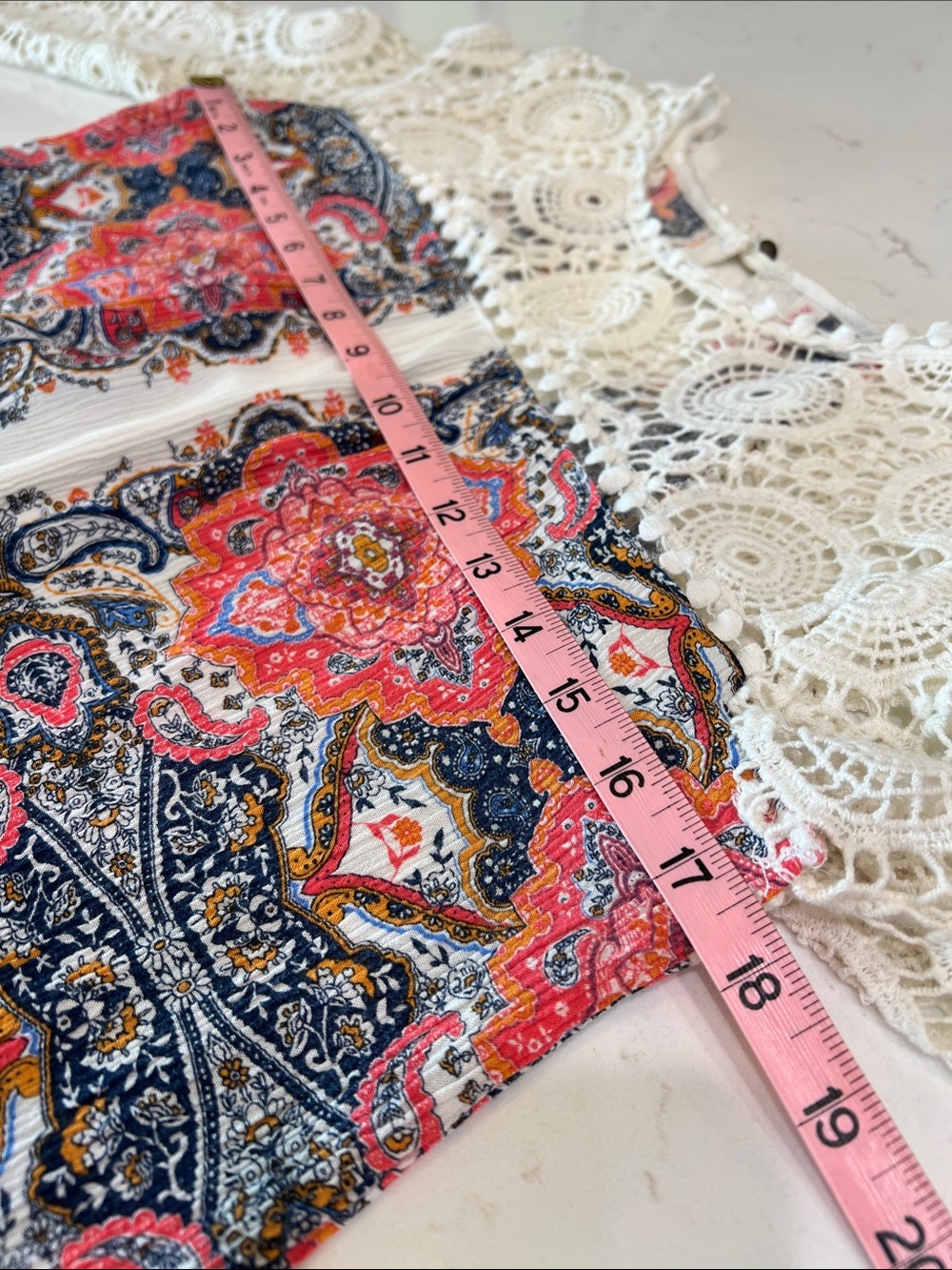 Xhilaration Paisley Print Crochet Lace Sleeve Blouse Keyhole Back Size S - Picture 6 of 8